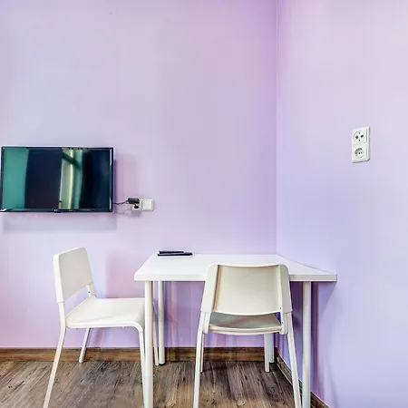 Private With Sauna & Parking With Shared Bathroom Homestay *