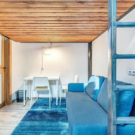 Homestay Private With Sauna & Parking With Shared Bathroom Kaunas