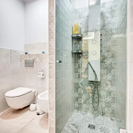 Private With Sauna & Parking With Shared Bathroom * Κάουνας