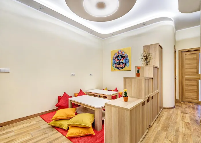 Private With Sauna & Parking With Shared Bathroom Rum i privatbostad *